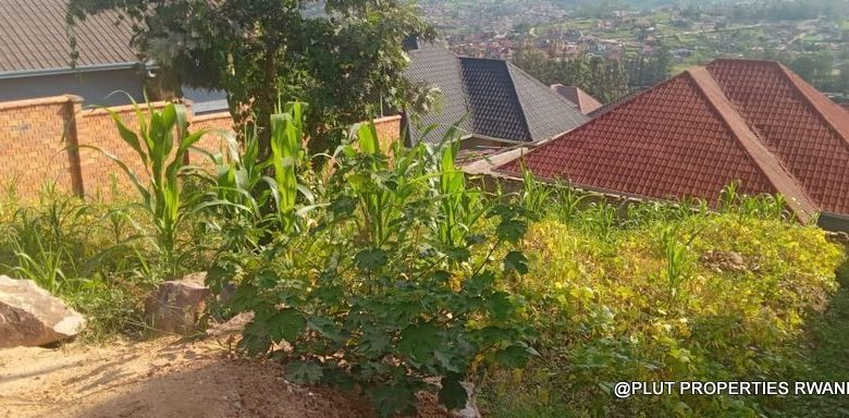 Big plot for sale in Ruyenzi Kamonyi