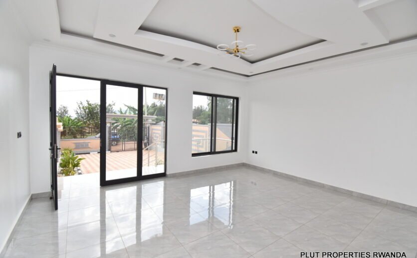 Buy 2 houses in Kagugu