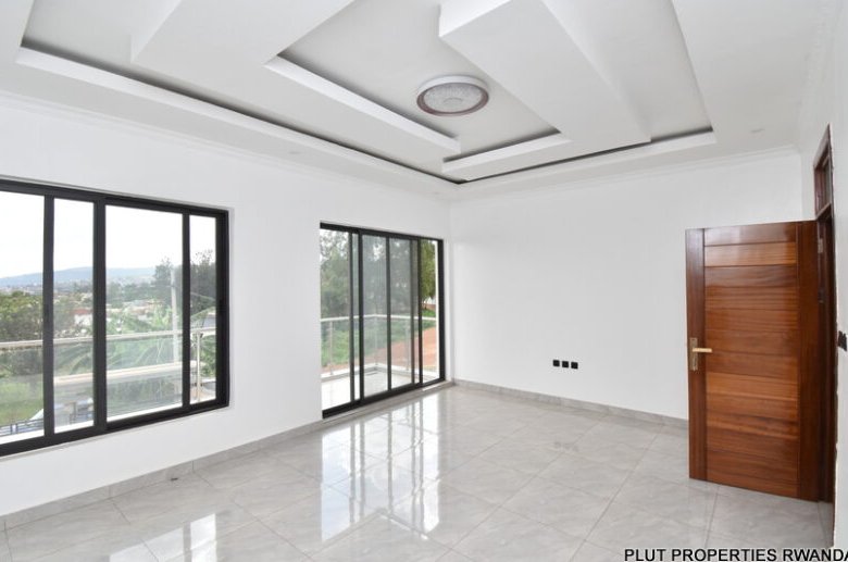 Buy 2 houses in Kagugu