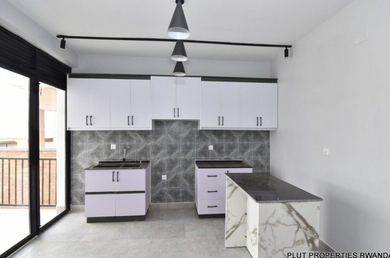 Buy house in Kigali Kabeza. 