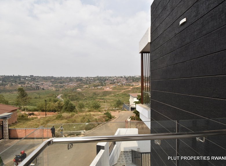 Buy house in Kigali Kabeza. 