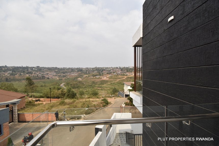 Buy house in Kigali Kabeza. 