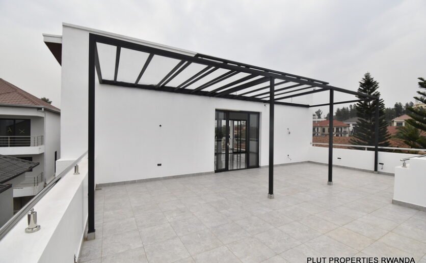 Modern house for sale in Kagugu