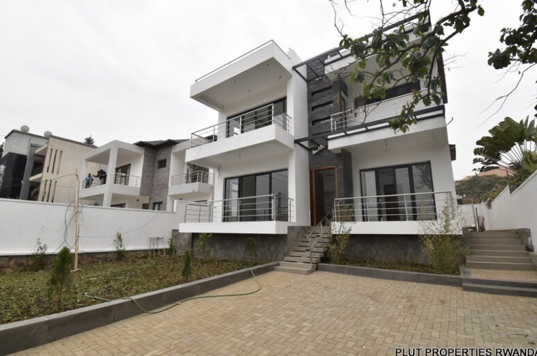 Modern house for sale in Kagugu