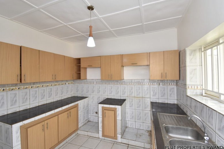 Buy in Kibagabaga.