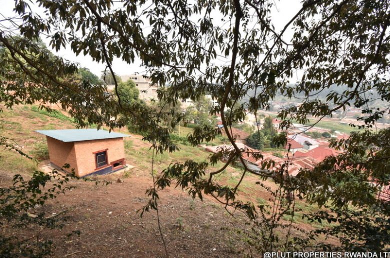 Buy land in Kacyiru.