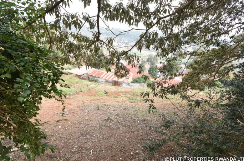 Buy land in Kacyiru.