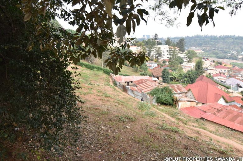 Buy land in Kacyiru.