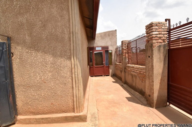 Plot for Sale in Norvège – Nyabugogo