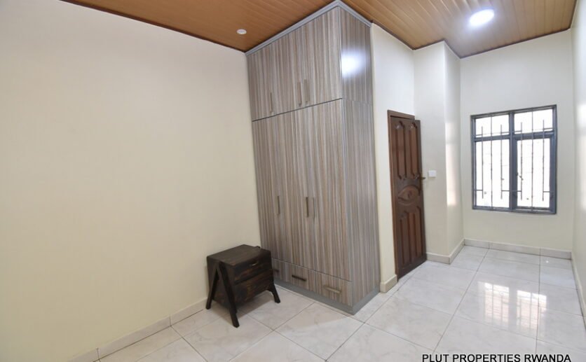 Fully-furnished-house-for-rent-in-Kibagabaga-Kigali-plut-properties-9-836×517 Fully furnished house in Kibagabaga Kigali.