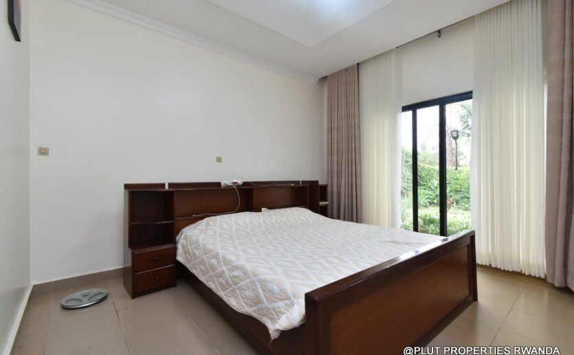 Beautiful Fully Furnished House 