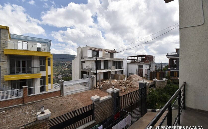 Furnished-apartment-for-rent-in-Rebero-2-836×517 Furnished apartment for rent in Rebero.