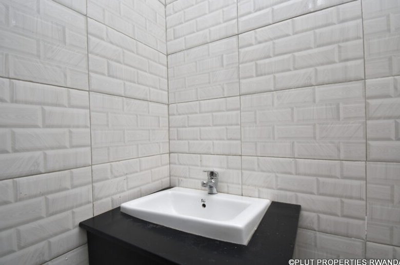 Furnished apartment for rent in Rebero.