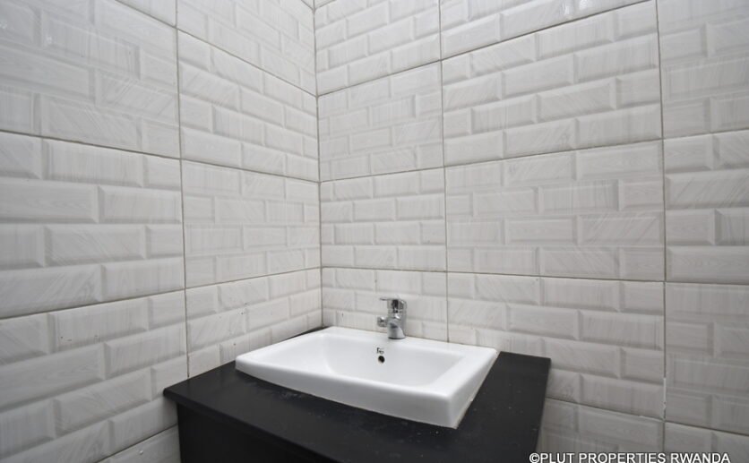 Furnished-apartment-for-rent-in-Rebero-9-836×517 Furnished apartment for rent in Rebero.
