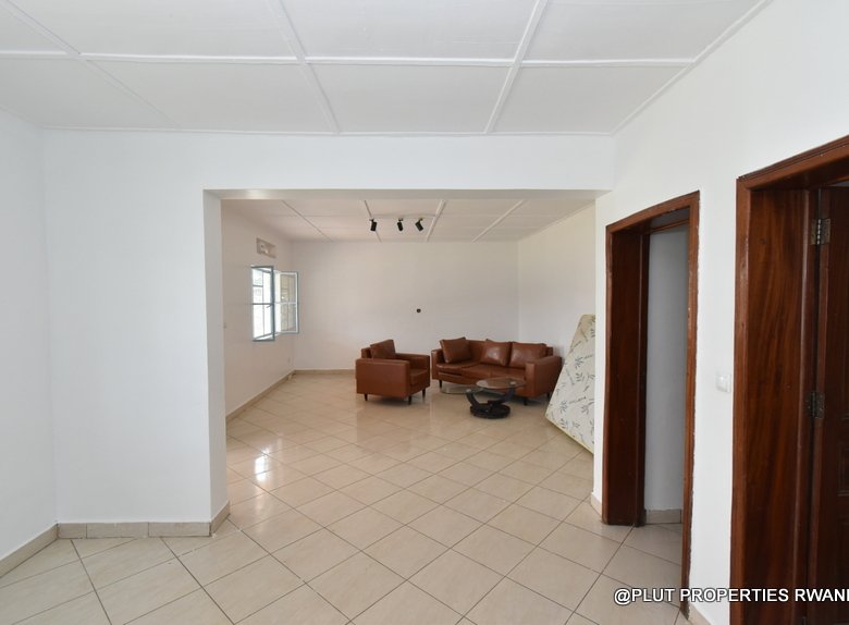 House for rent in Kacyiru