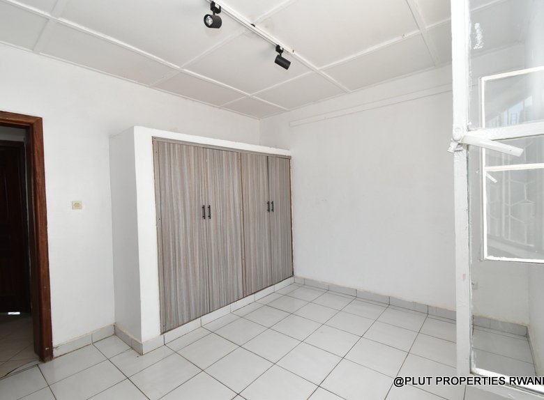 House for rent in Kacyiru