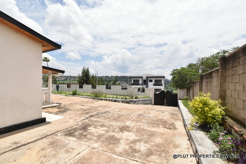 House for rent in Kacyiru