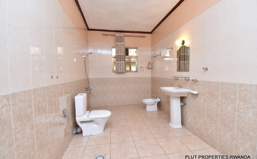 House-for-rent-in-Kagugu-plut-properties-13-836×517 House for Rent in Kagugu