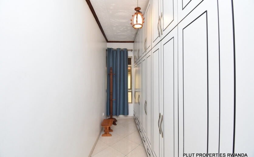 House-for-rent-in-Kagugu-plut-properties-15-836×517 House for Rent in Kagugu