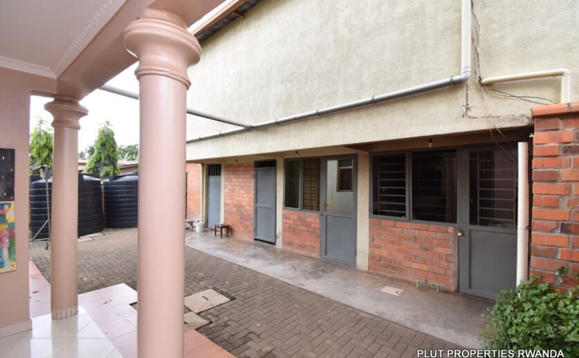 House-for-rent-in-Kagugu-plut-properties-7-836×517 House for Rent in Kagugu