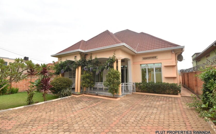 House-for-rent-in-Kicukiro-plut-properties-3-836×517 House for Rent in Kicukiro