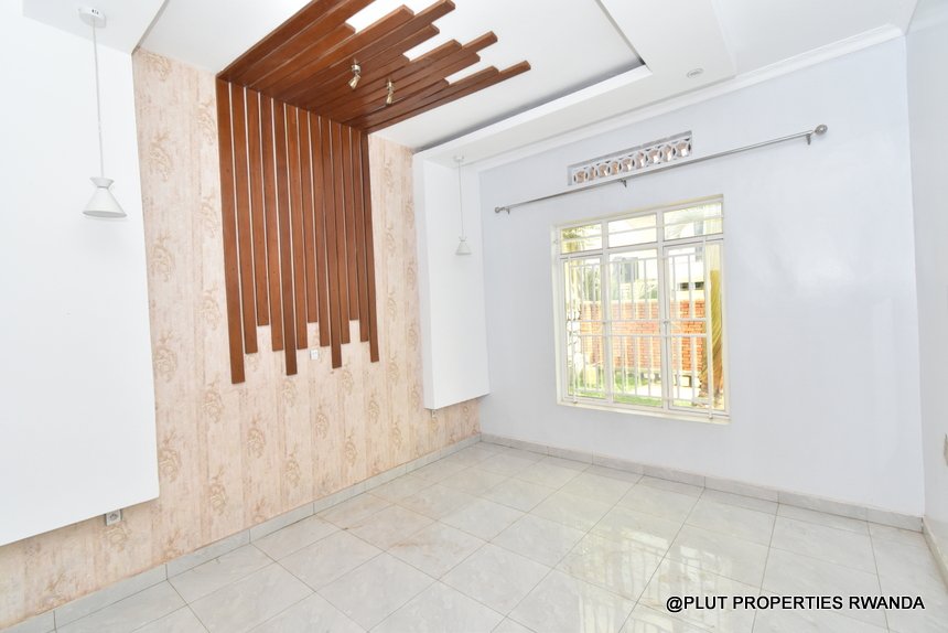 Unfurnished house for Rent in Kicukiro