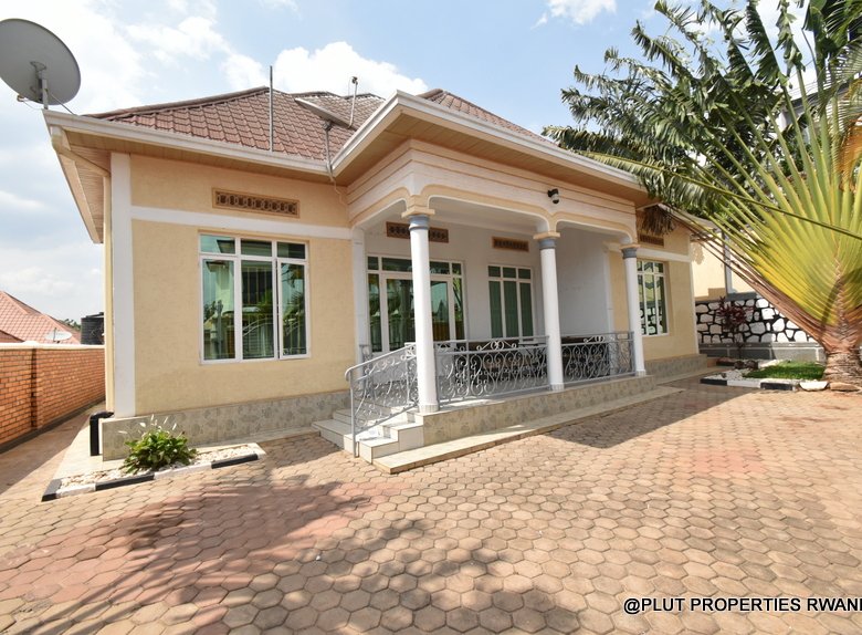 Unfurnished house for Rent in Kicukiro