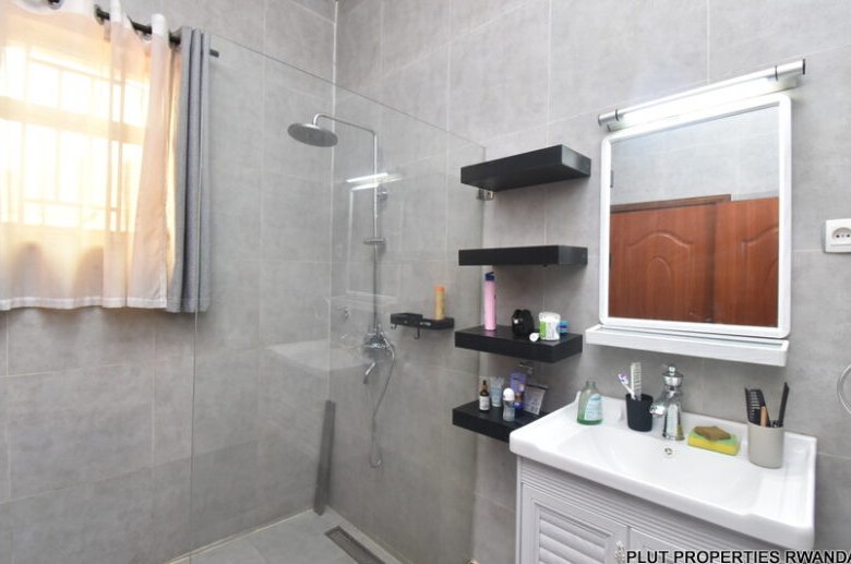House for Rent in Kicukiro