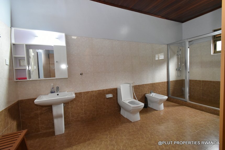House for rent in Kigali Gacuriro