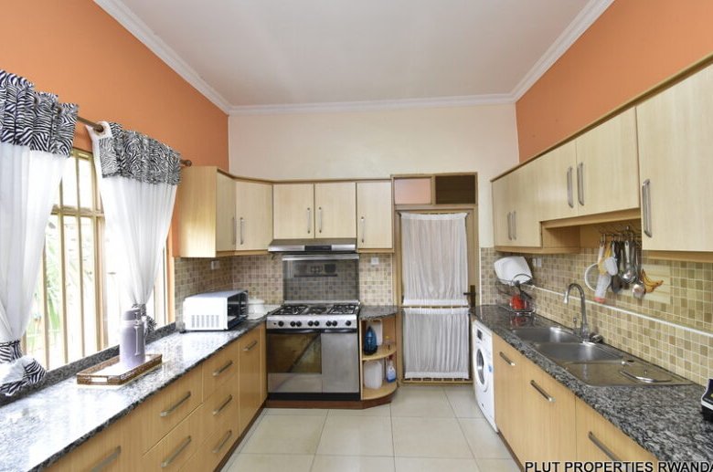 House for rent in Kiyovu.