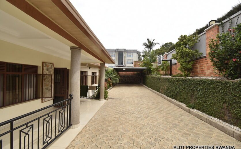 House for rent in Kiyovu.