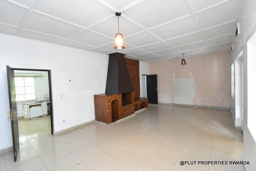 House-for-rent-in-Kiyovu-plut-propeeties-4 unfurnished House for Rent in Kigali