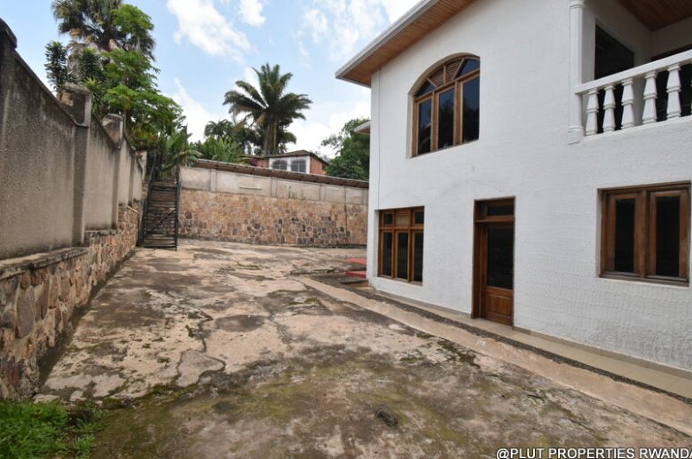 Spacious 9-Bedroom Home for Rent