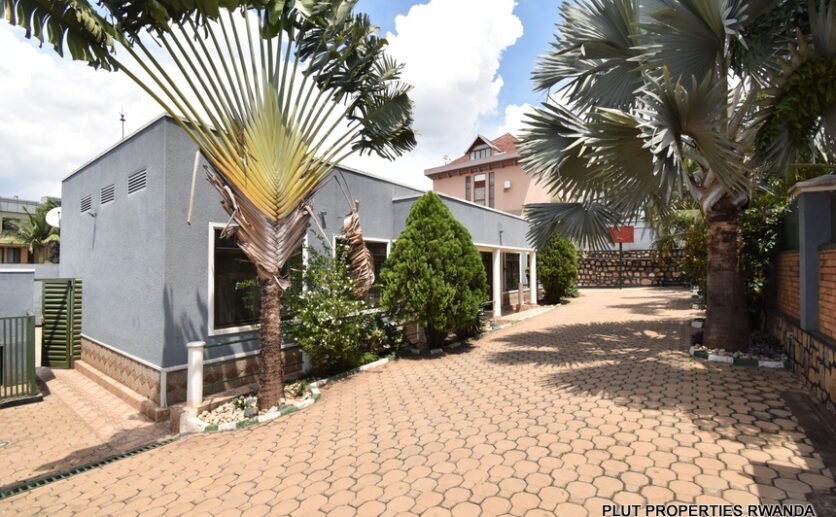 House-for-rent-plut-properties-11-836×517 House for rent