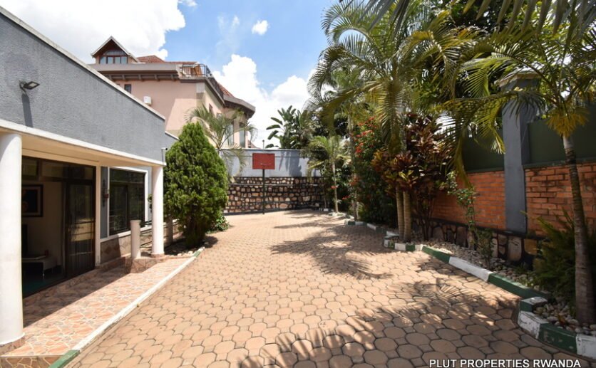 House-for-rent-plut-properties-12-836×517 House for rent