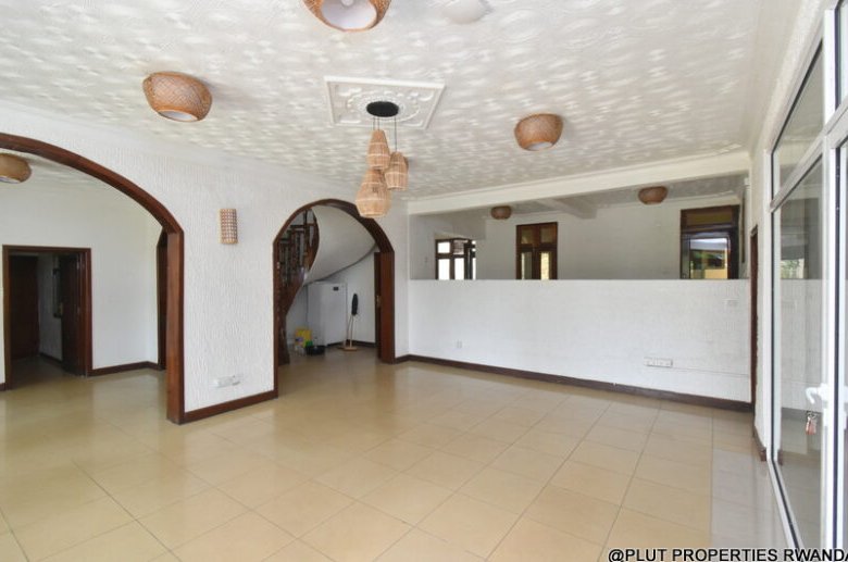 2 storey unfurnished house for sale in Kimihurura Kigali