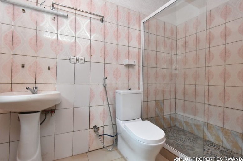 Spacious 9-Bedroom Home for Rent