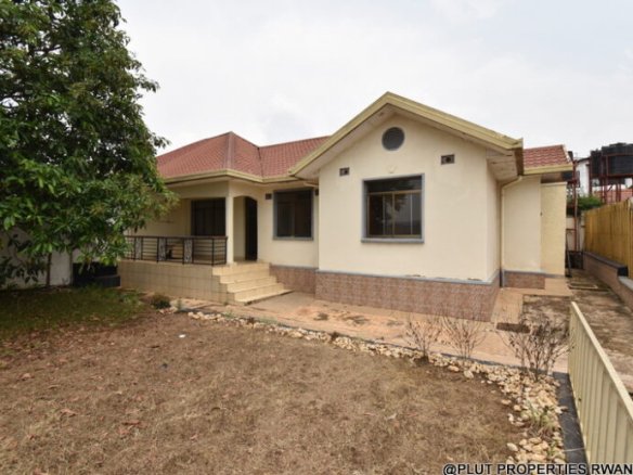 House for sale in Gacuriro 