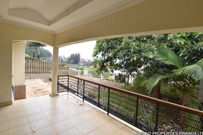 House for sale in Gacuriro 