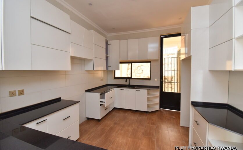 House for sale in Kibagabaga