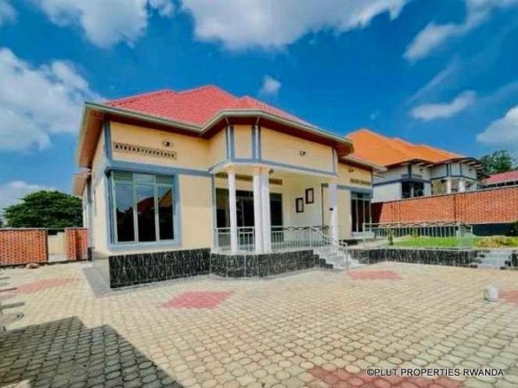 House for sale in Kicukiro Niboye. 