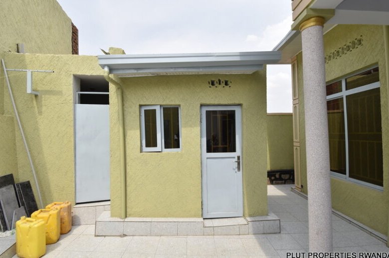 House for sale in Kicukiro.