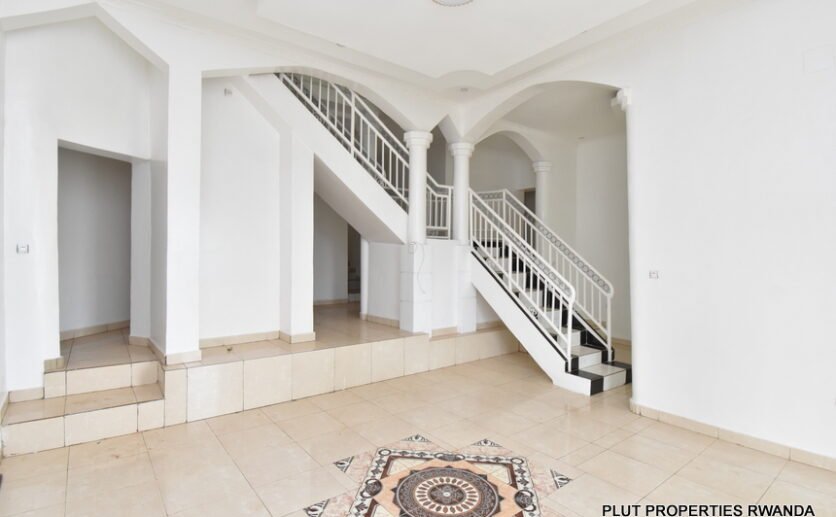 House for sale in Rebero