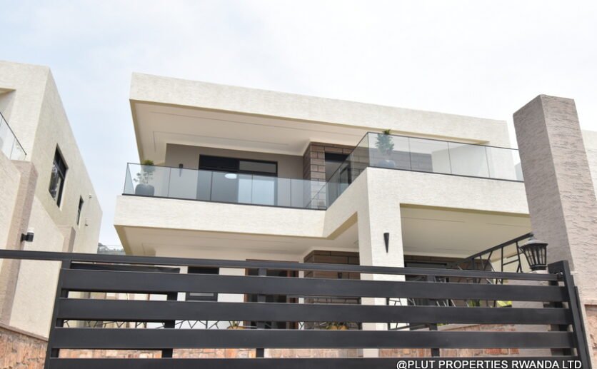 House-for-sale-in-Rebero-plut-properties-14-836×517 House for Sale in Rebero