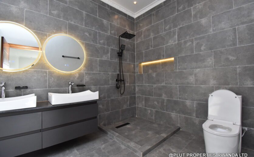 House-for-sale-in-Rebero-plut-properties-7-836×517 House for Sale in Rebero