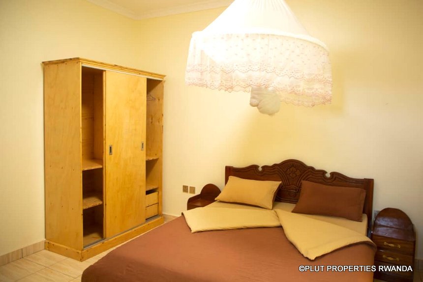 Affordable apartment for rent in Rebero