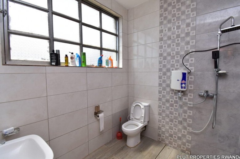 Modern Villa for Sale in Rebero, Kigali, Rwanda 