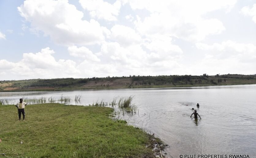 Muhazi Land for sale