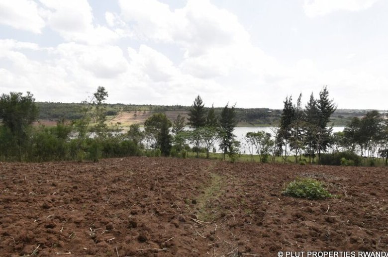 Muhazi Land for sale