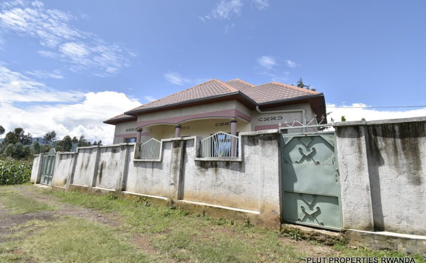 Musanze-house-for-sale-plut-properties-1-836×517 Musanze house for sale